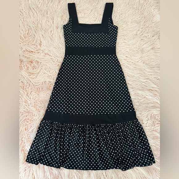 BCBGMaxAzria Dresses & Skirts - BCBG MAXAZRIA Dotted Midi Dress
